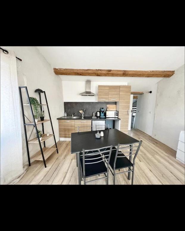 Appartement Logement Paisible Avec Parking à La Rochelle  Extérieur photo